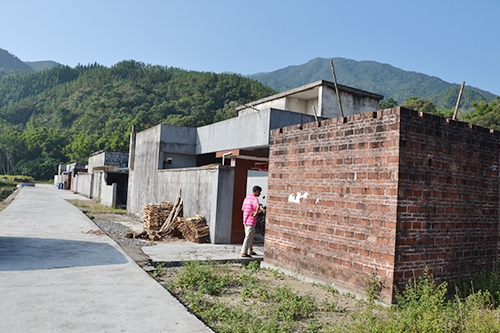 红星村